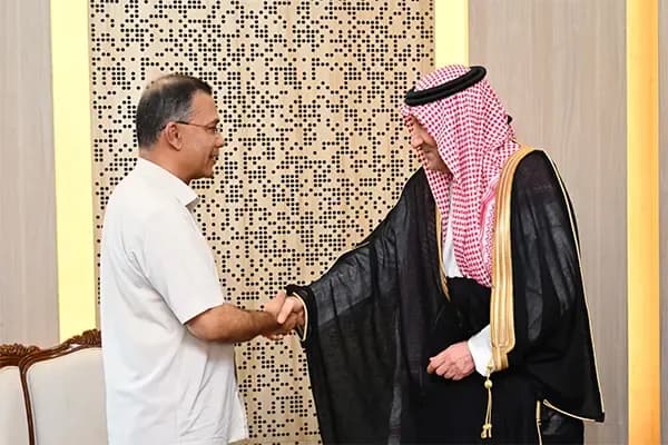 সৌদি উপ-পররাষ্ট্রমন্ত্রীর ঢাকা সফর — বাংলাদেশি শ্রমিকদের অবদানে স্বীকৃতি ও বিনিয়োগ বৃদ্ধির প্রতিশ্রুতি
